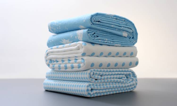 Bed sheet and blankets manufacturing